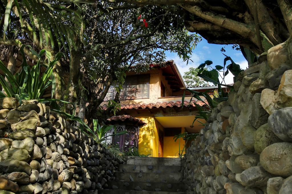Casa Madre Tierra Hotel Вилкабамба Екстериор снимка